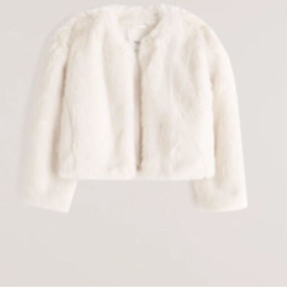 Art Class White Faux fur open coat- new without tags - Picture 1 of 9